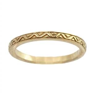 NEW HIDALGO etched ring - size 6.5 in gold